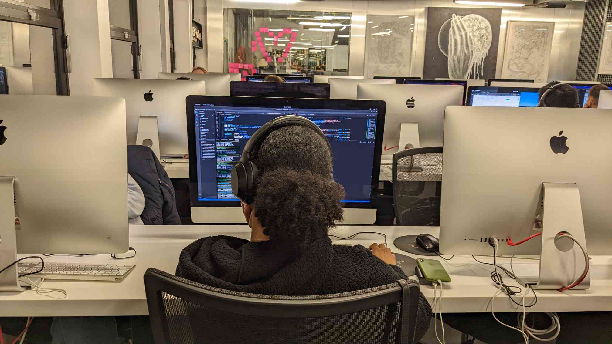 Hackathons & Partenariats 42
